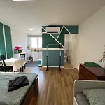 Apartment Malata Homes *