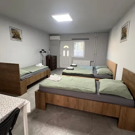 Malata Homes Apartmán *