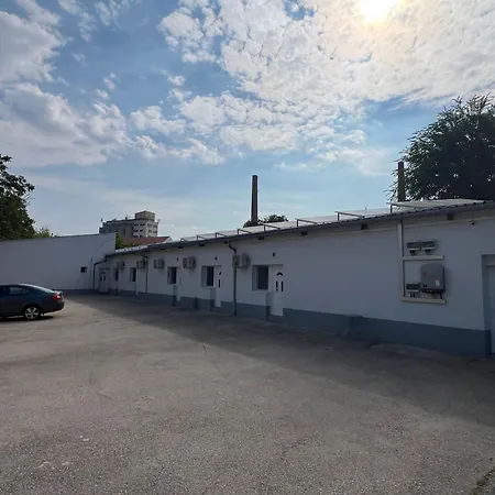Malata Homes Apartmán *